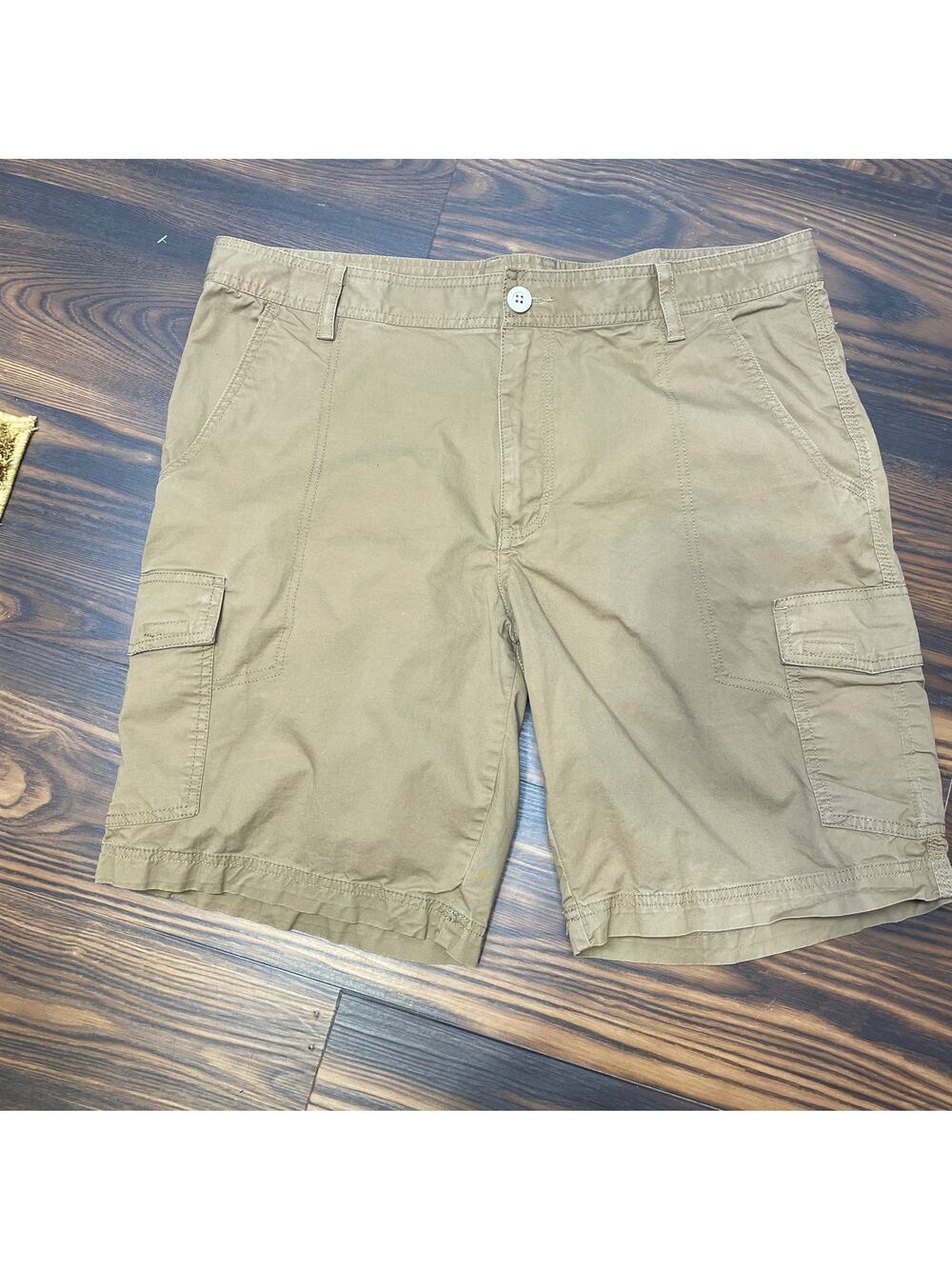 Columbia Men’s Omni Shade Regular Fit UPF 50 Shorts Size 36